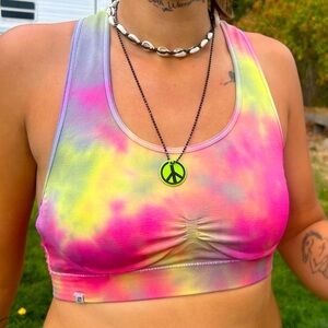 tie dyed sports braaa 💜🩷💛